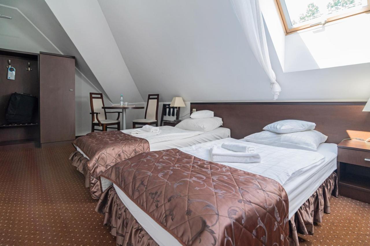 שלאדז' Hotel Pod Filarami מראה חיצוני תמונה