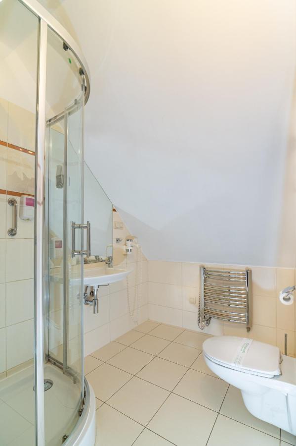 שלאדז' Hotel Pod Filarami מראה חיצוני תמונה